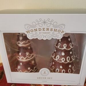 Wondershop Brown and White Tree Decor Set